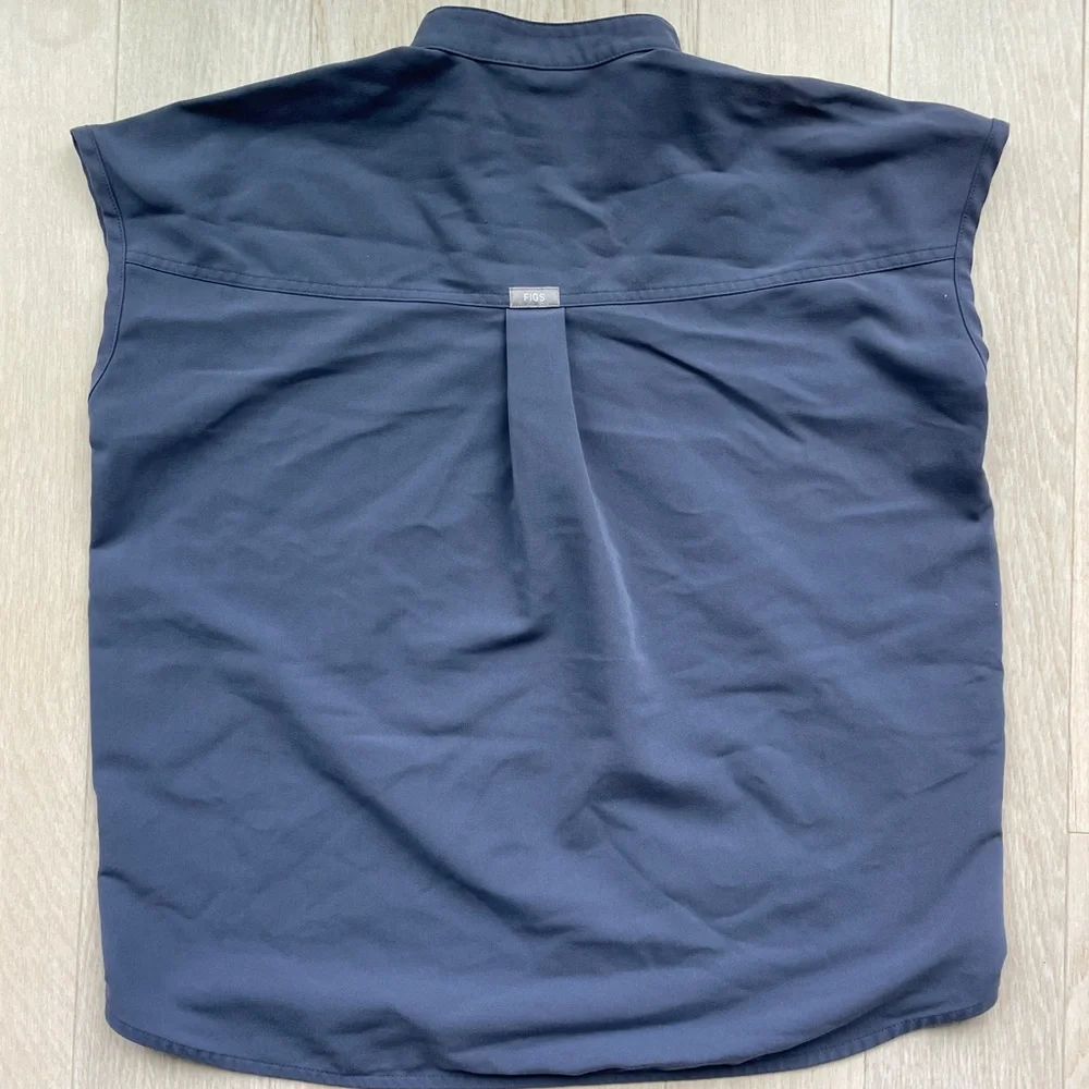 FIGS Rafaela Space Navy Scrub Top XXS - Picture 2 of 3